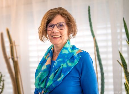 Portärt Esther Balthasar